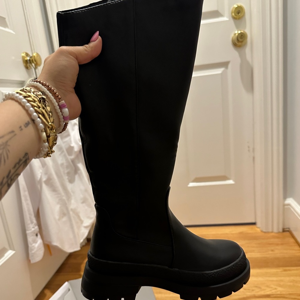Gogo Boots